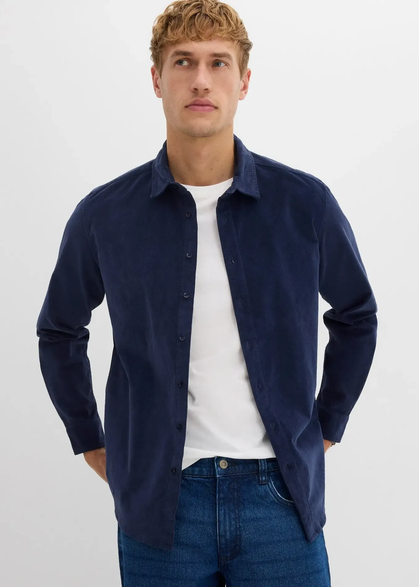 Chemise douce en velours de coton côtelé extensible