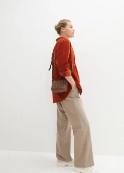 Chemise en velours côtelé avec fentes sur le côté