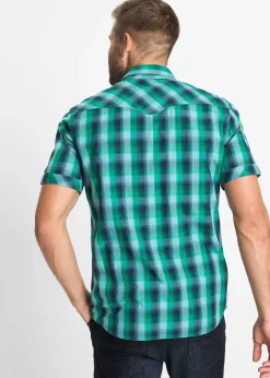 Chemise manches courtes à poches plaquées