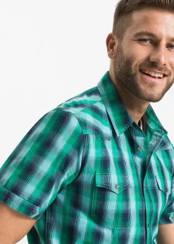 Chemise manches courtes à poches plaquées