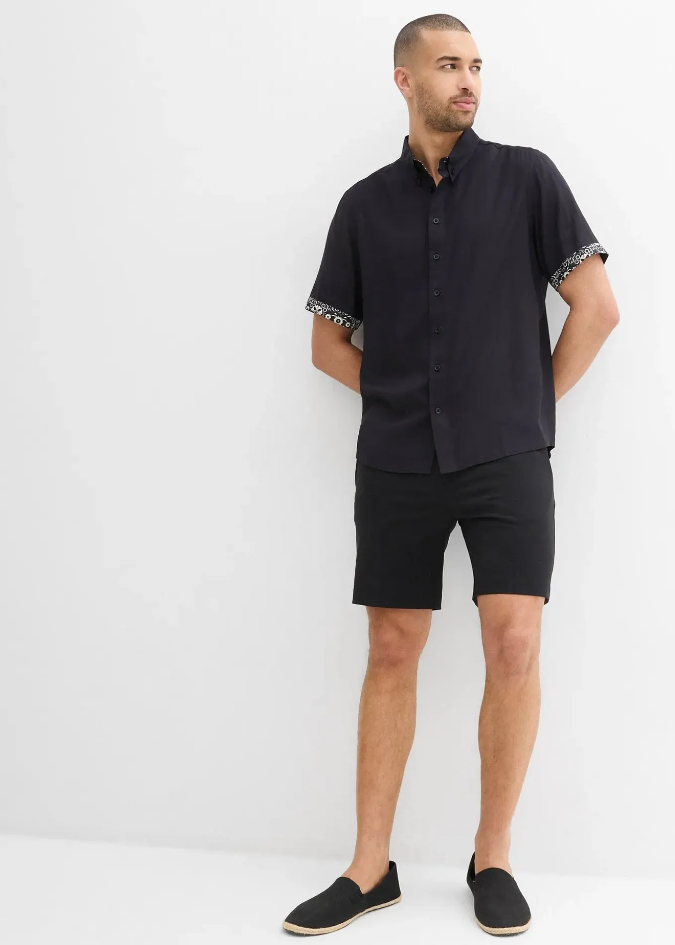 Chemise manches courtes en viscose, slim