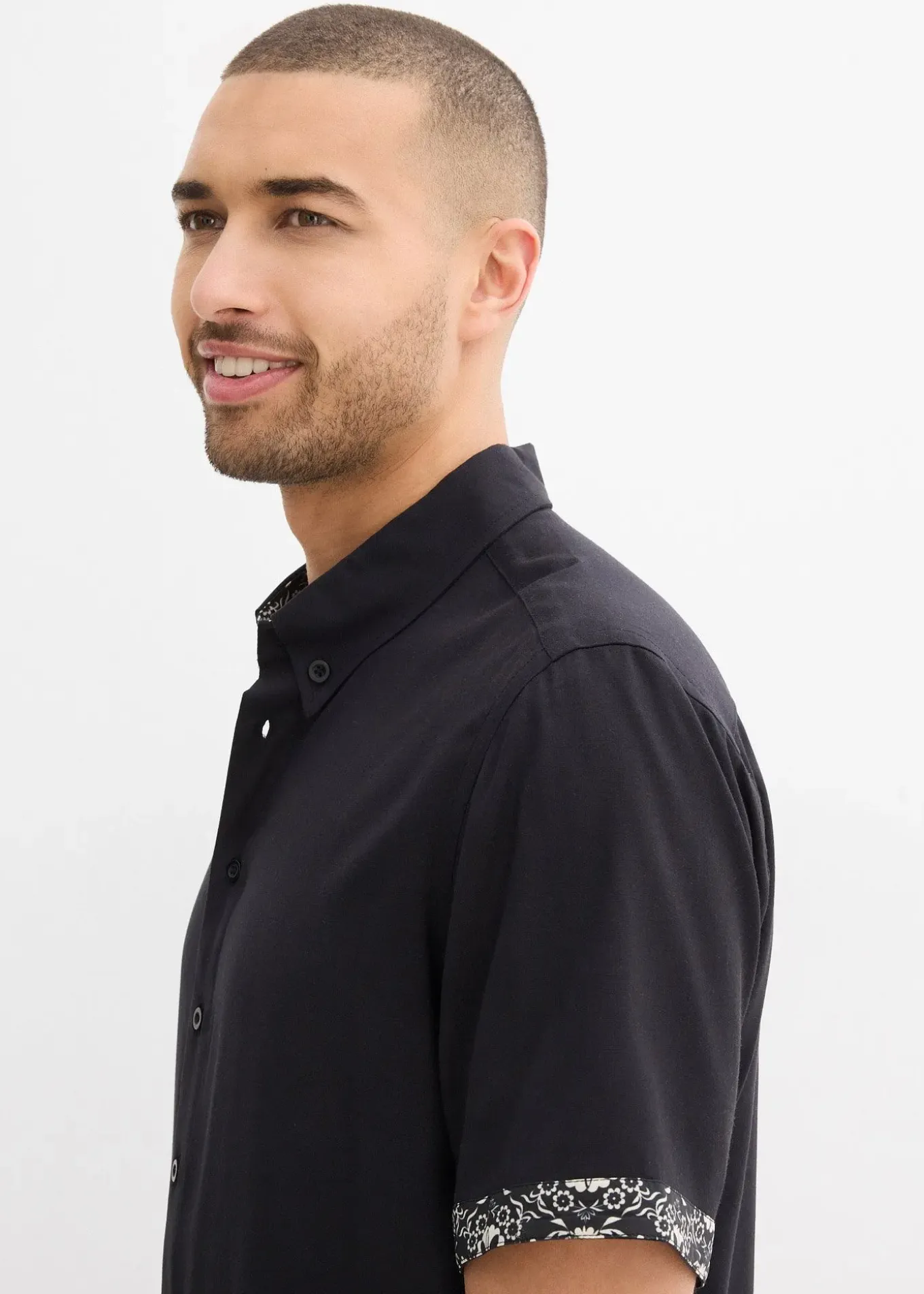 Chemise manches courtes en viscose, slim