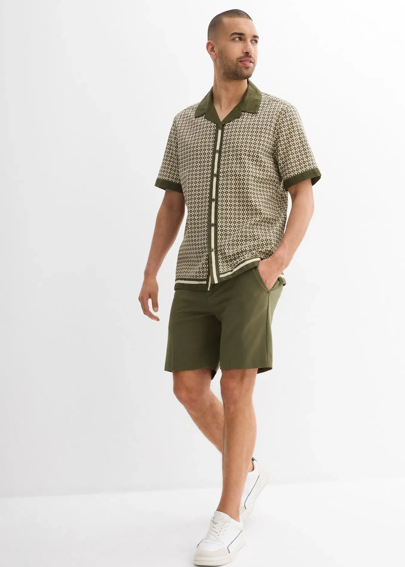 Chemise manches courtes en lin majoritaire