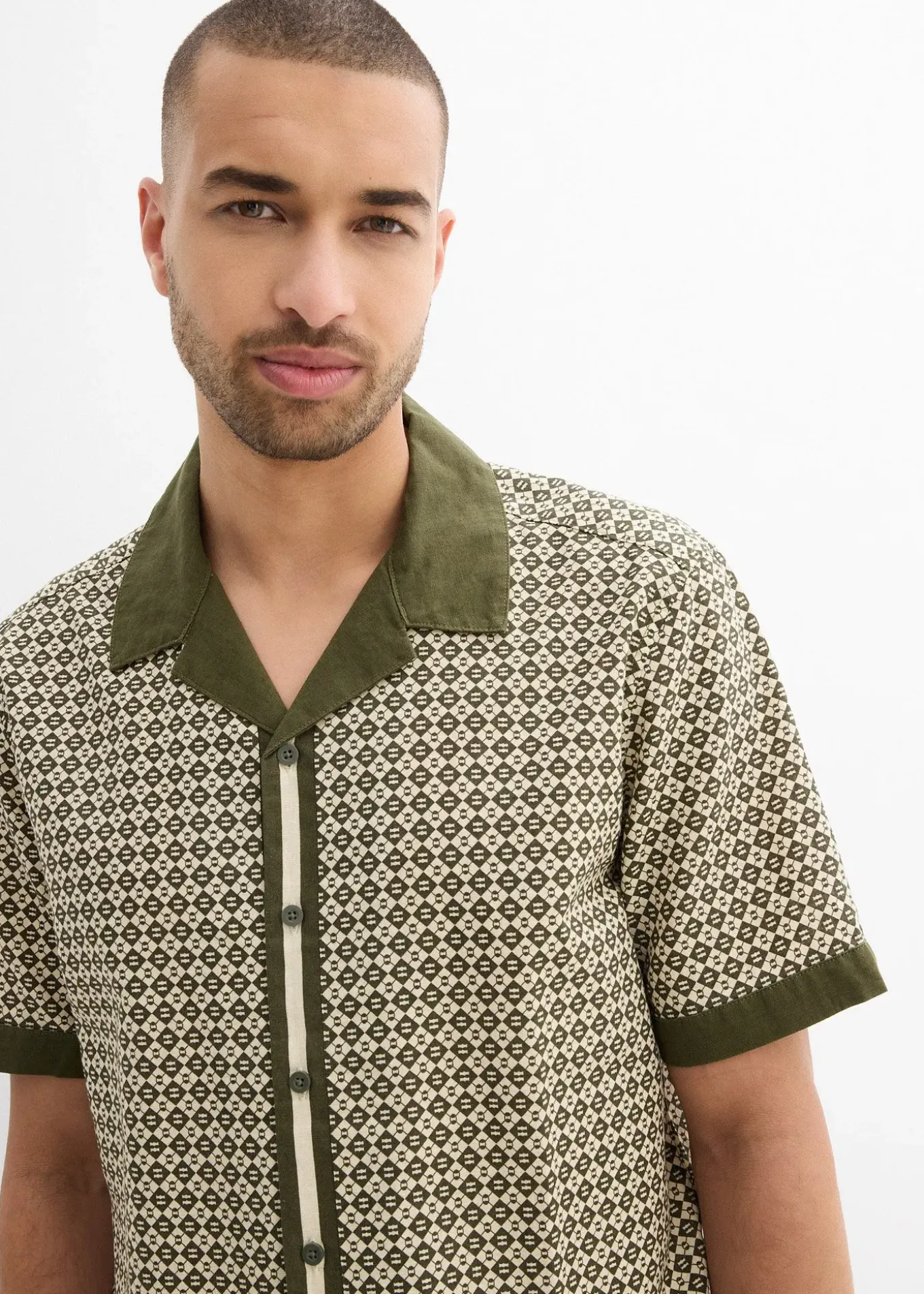 Chemise manches courtes en lin majoritaire