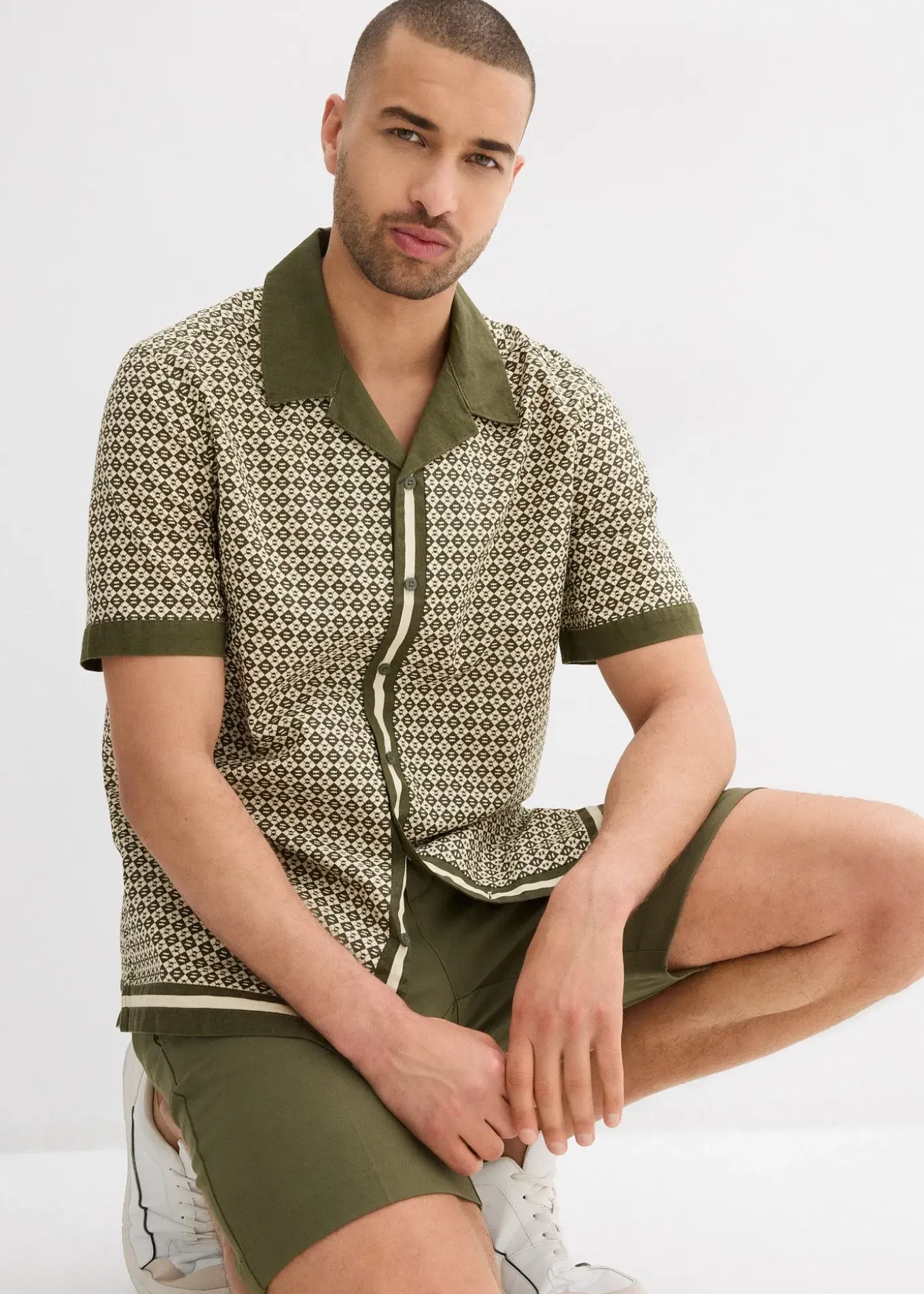 Chemise manches courtes en lin majoritaire