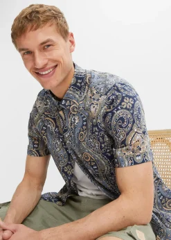 Chemise manches courtes en matière estivale légère