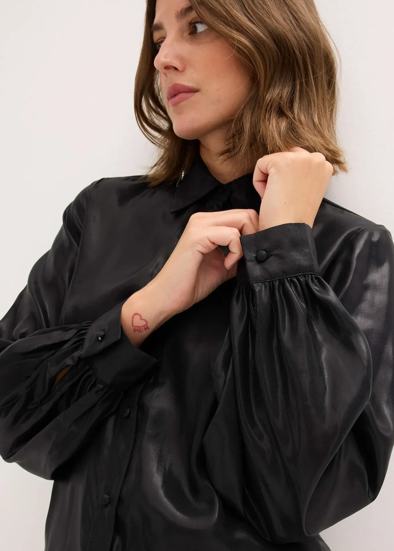 Chemisier en satin brillant