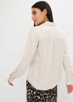 Chemisier en satin léger