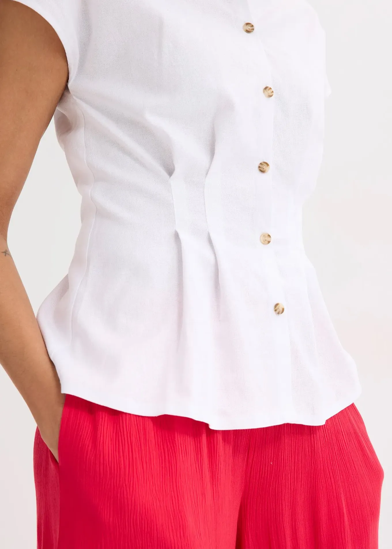 Chemisier léger à manches courtes en lin mélangé