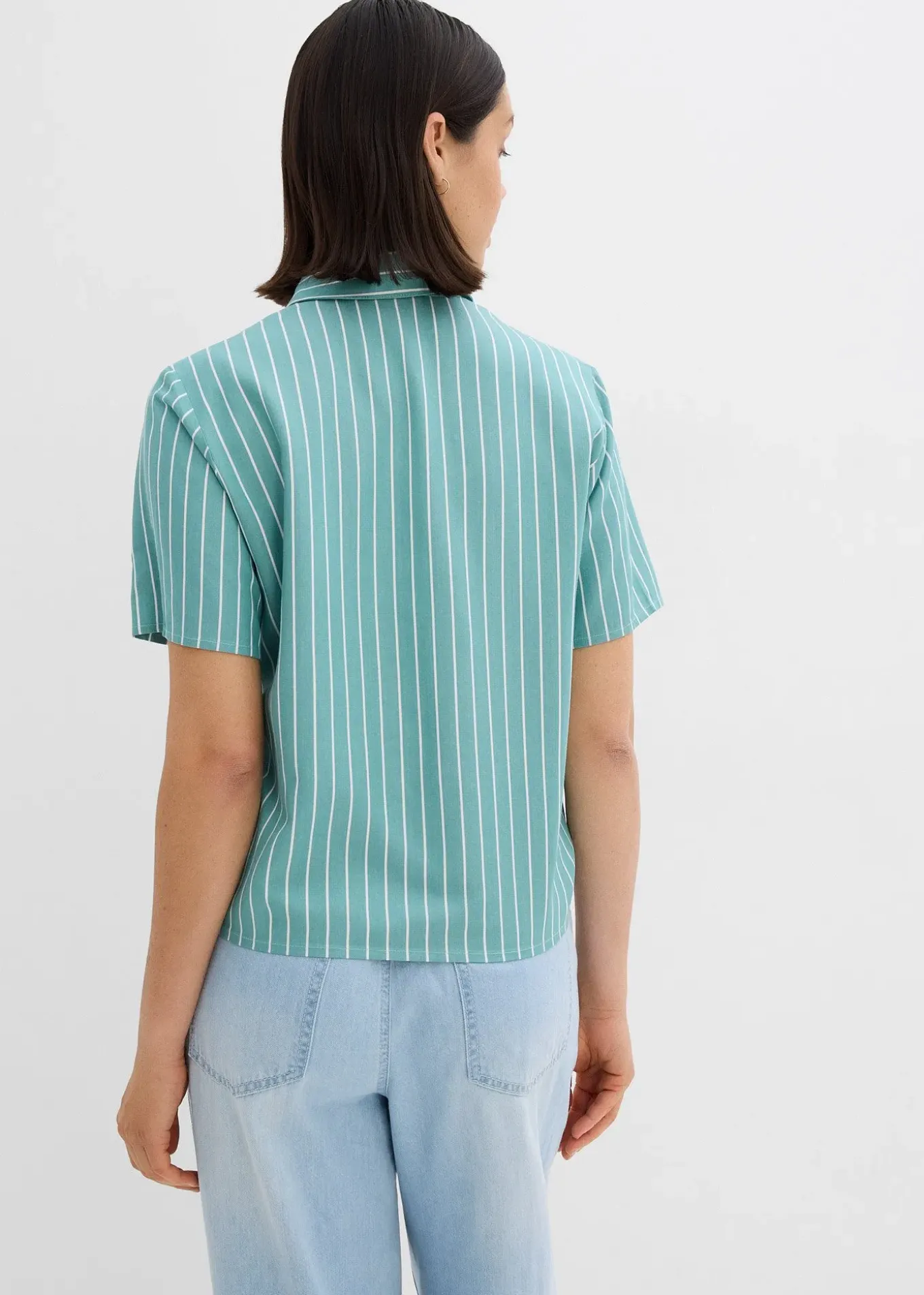 Chemisier manches courtes rayé à détail noué