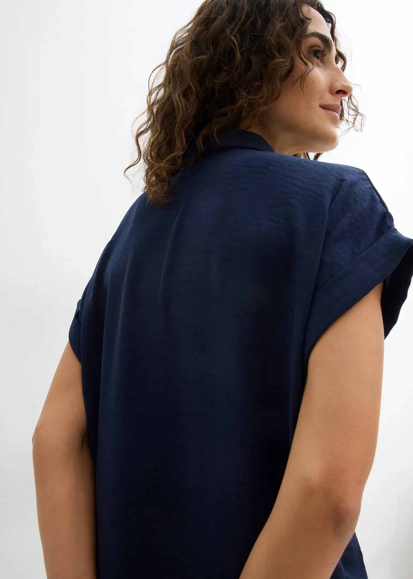 Chemisier manches courtes avec polyester recyclé