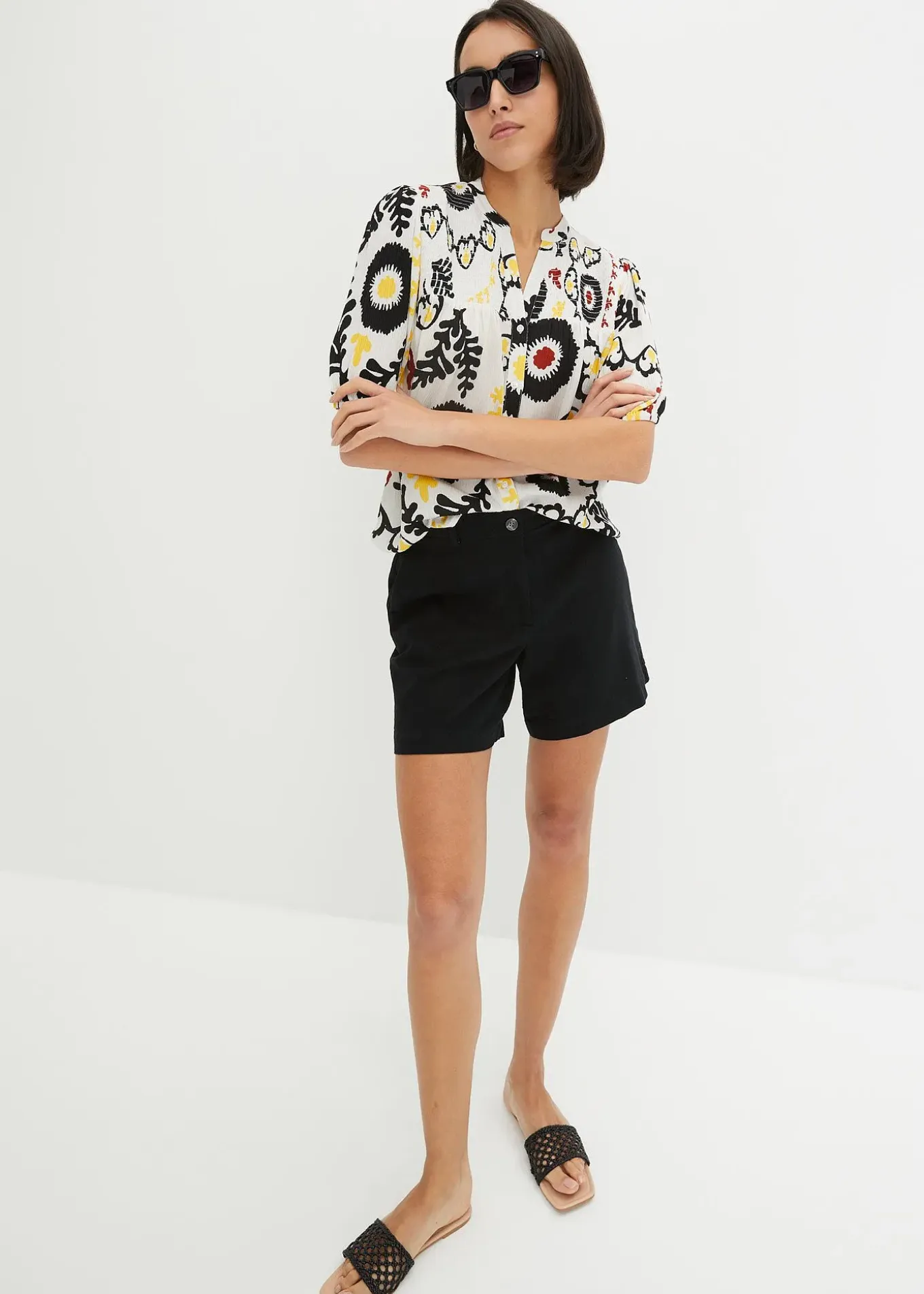 Chemisier manches courtes à détail smocké en viscose fluide