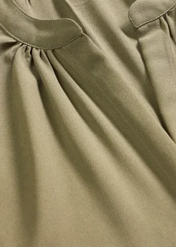 Chemisier manches courtes à boutonnage invisible