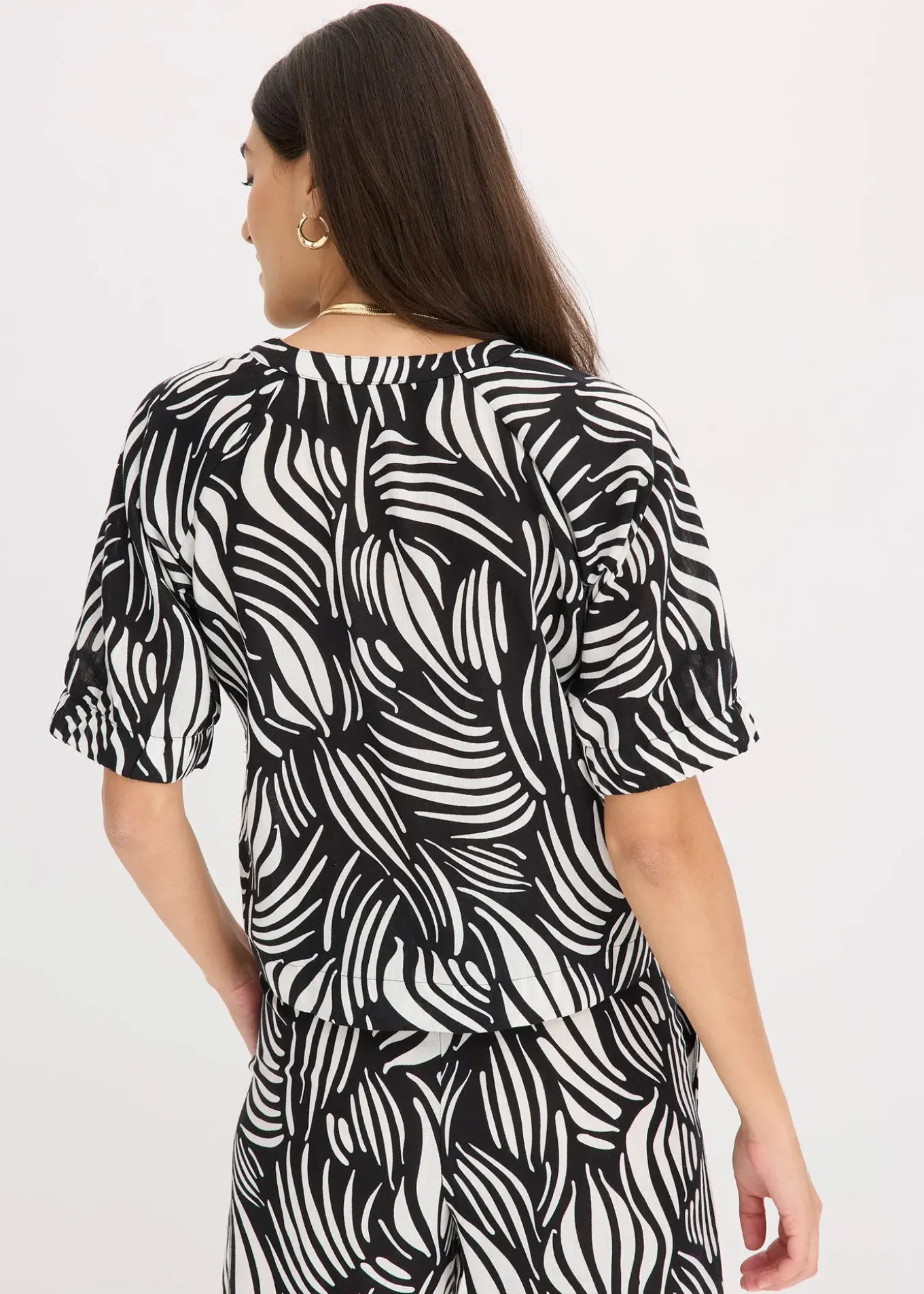 Chemisier manches courtes aspect lin