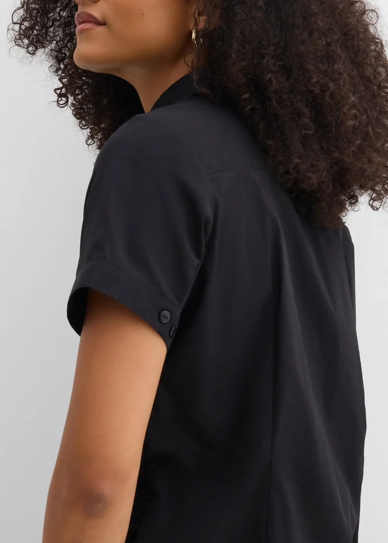 Chemisier manches courtes extensible en coton majoritaire