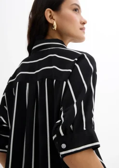 Chemisier manches courtes en crêpe texturé