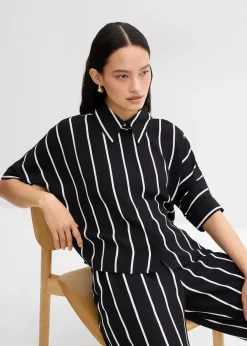 Chemisier manches courtes en crêpe texturé