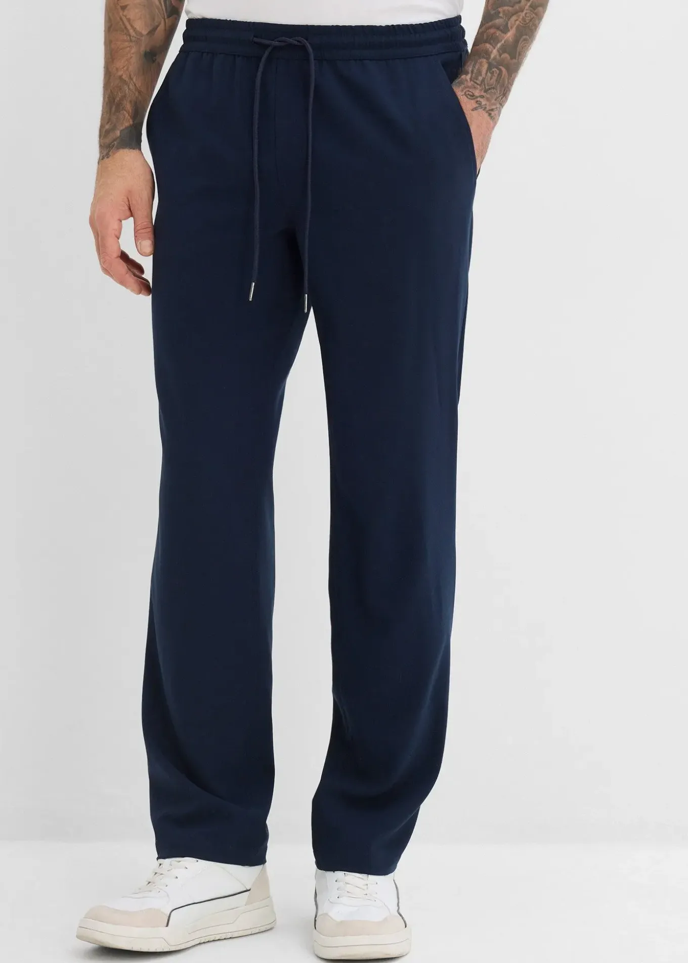 Chino extensible à taille élastiquée, droit et ample