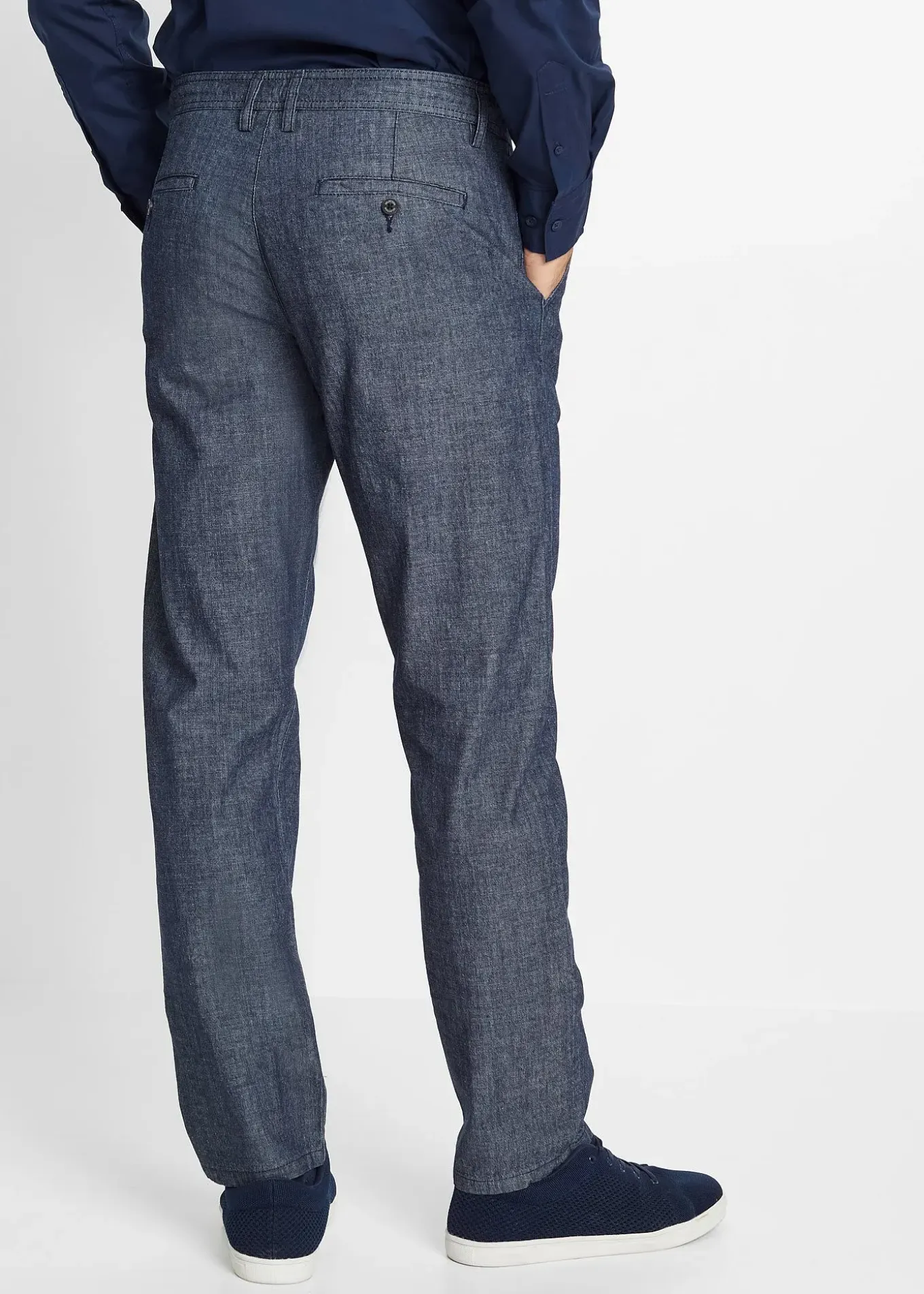 Chino regular et droit en chambray