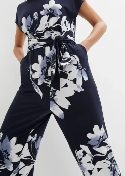 Combinaison avec lien à nouer