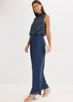 Combinaison brodée de perles