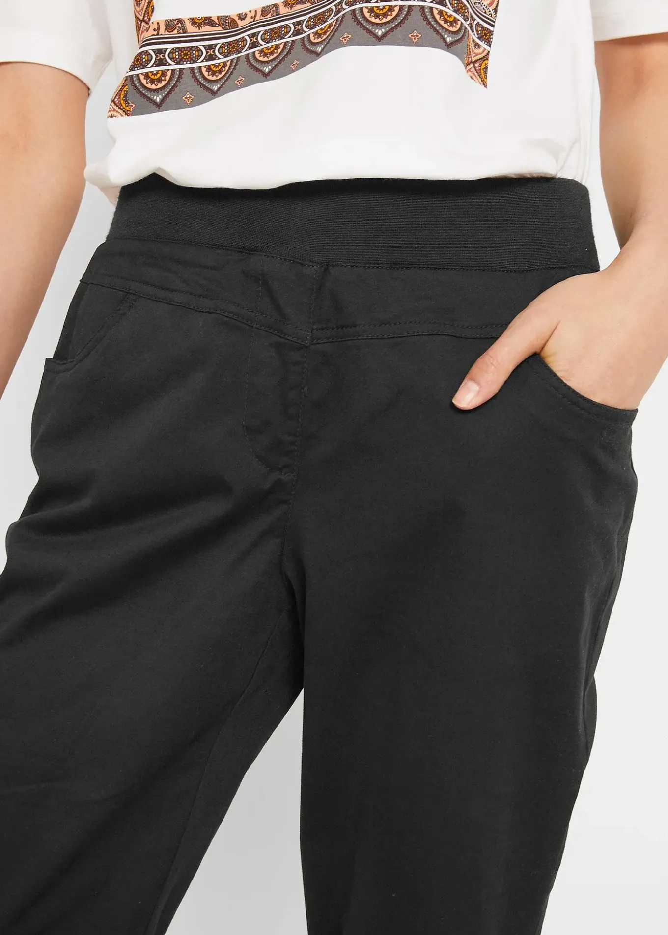 Corsaire à empiècement taille confortable et fronces