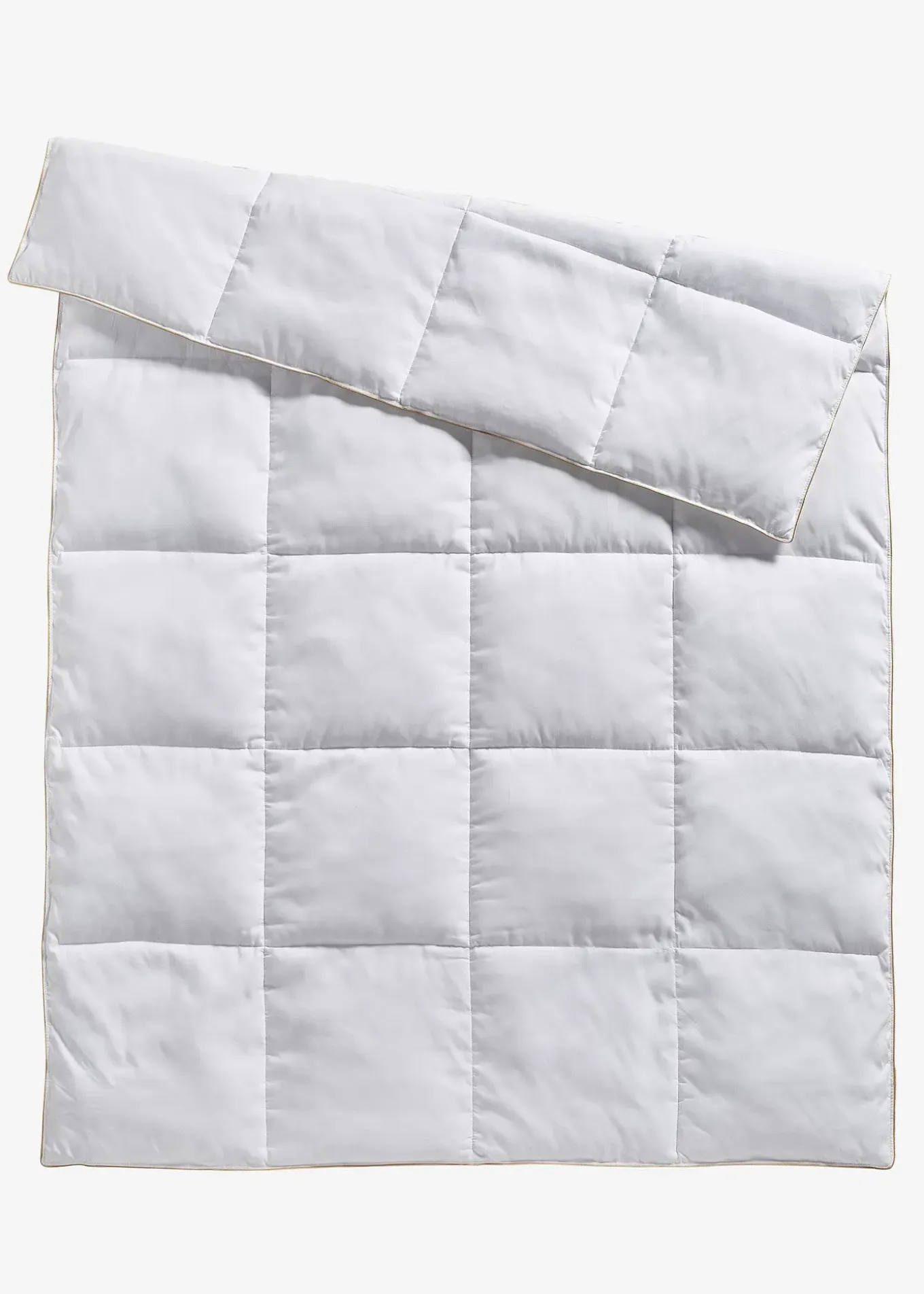 Couette légère toucher duvet