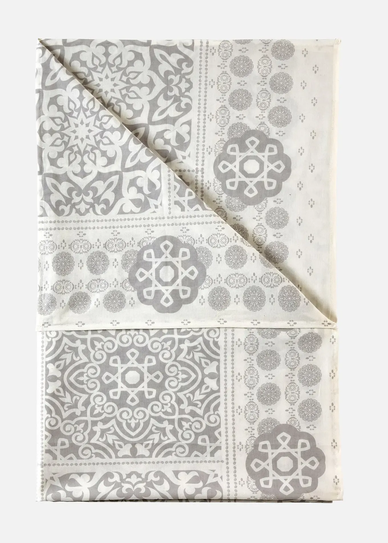 Couvre-lit avec ornements