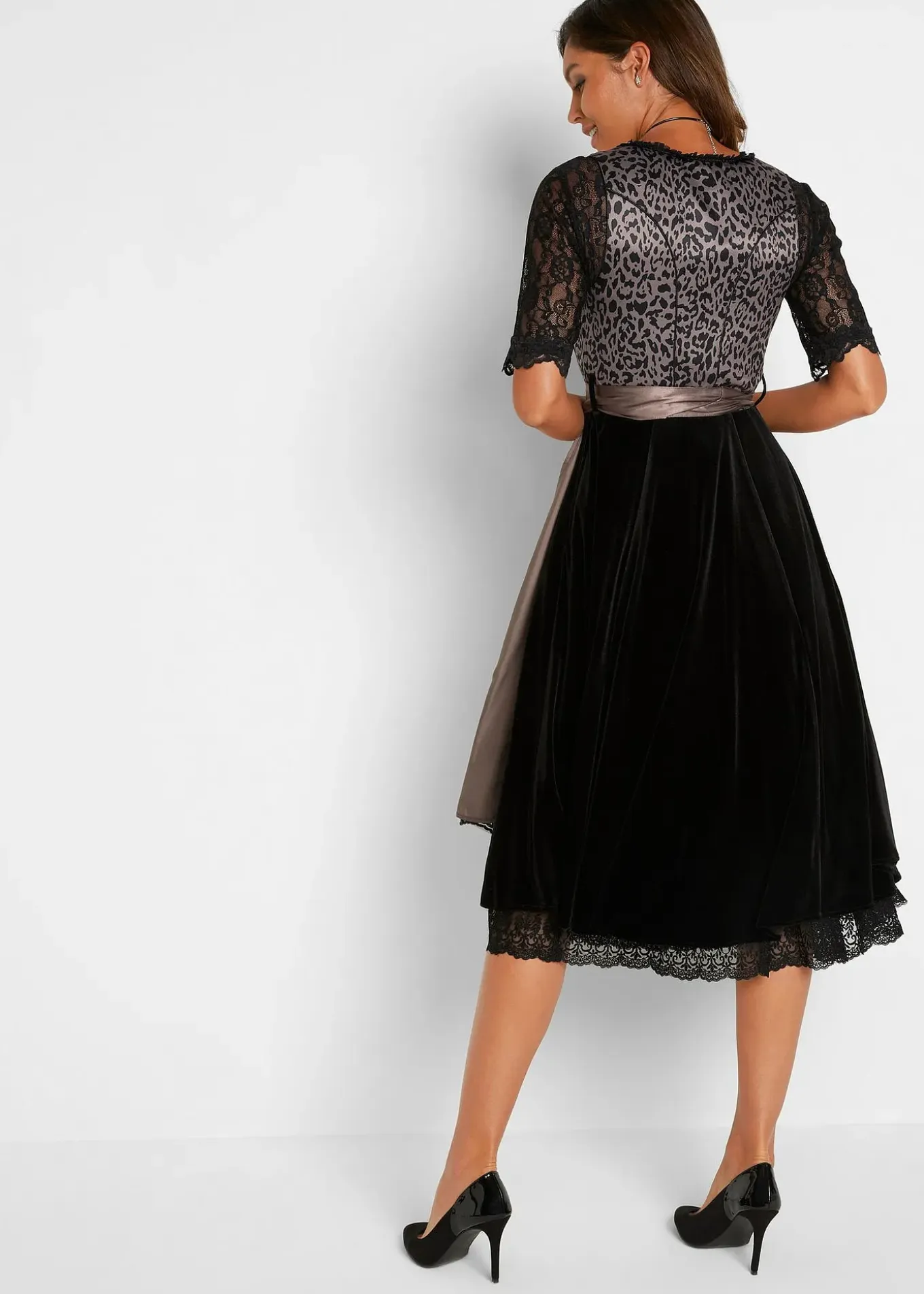 Dirndl motif léopard