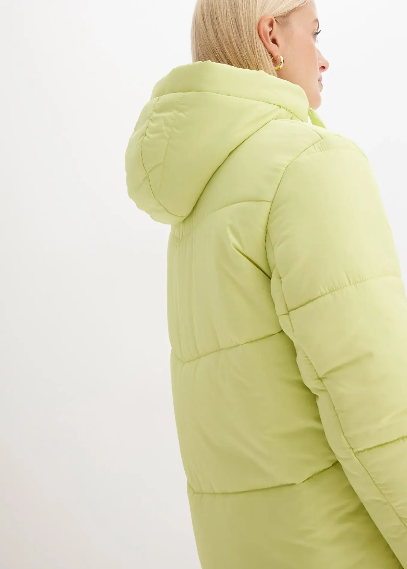 Doudoune avec capuche doublée sherpa