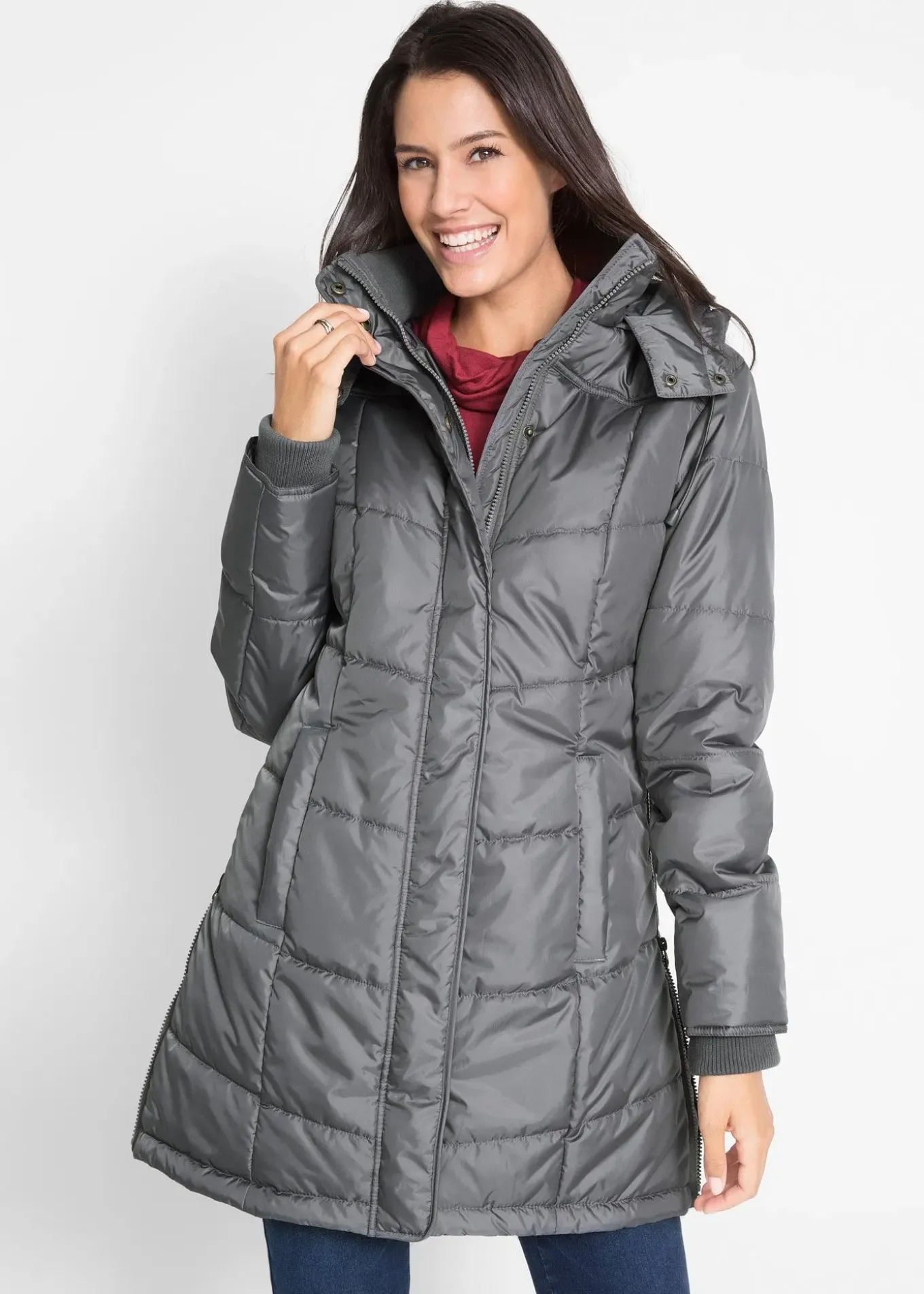 Doudoune longue à col montant et capuche