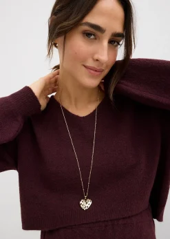 Ensemble 2 pièces en maille de grossesse avec un pull et une jupe