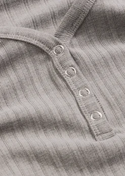 Ensemble d’intérieur en matière côtelée