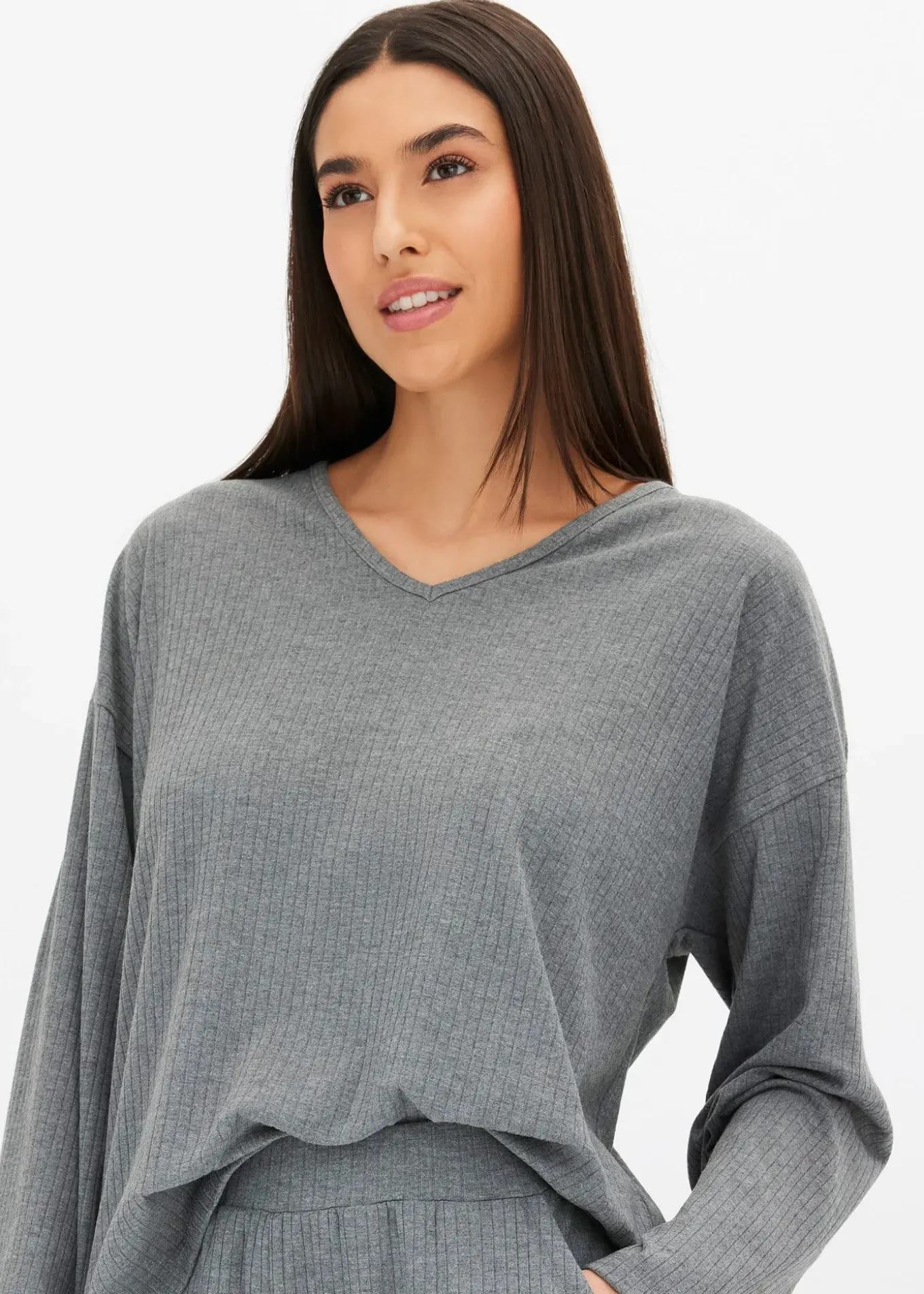 Ensemble d'intérieur en matière côtelée douce