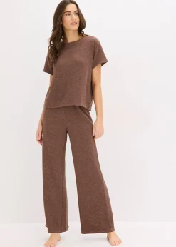 Ensemble d’intérieur en matière douce et texturée