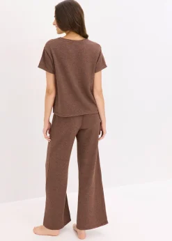 Ensemble d’intérieur en matière douce et texturée