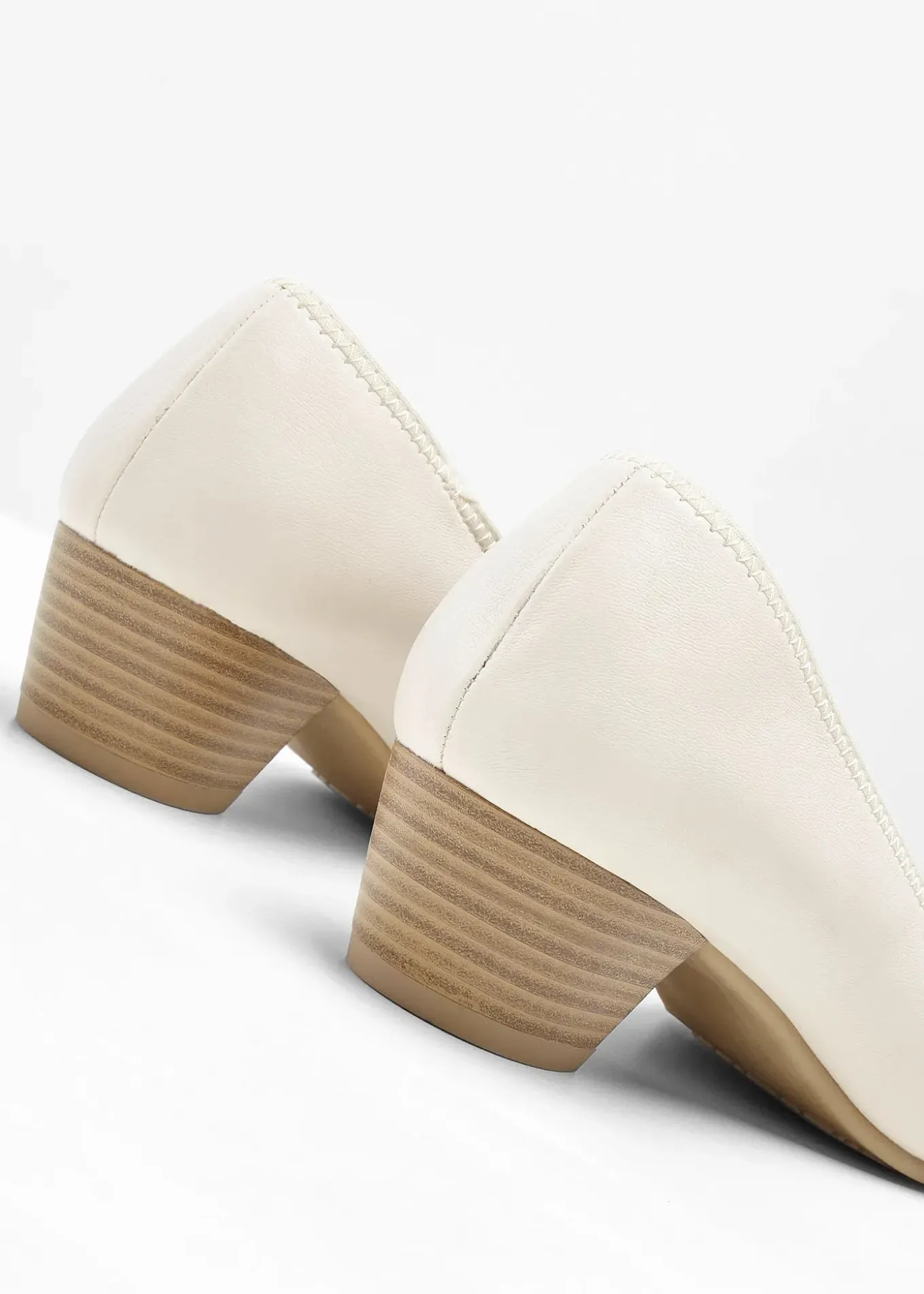 Escarpins Jana largeur confortable