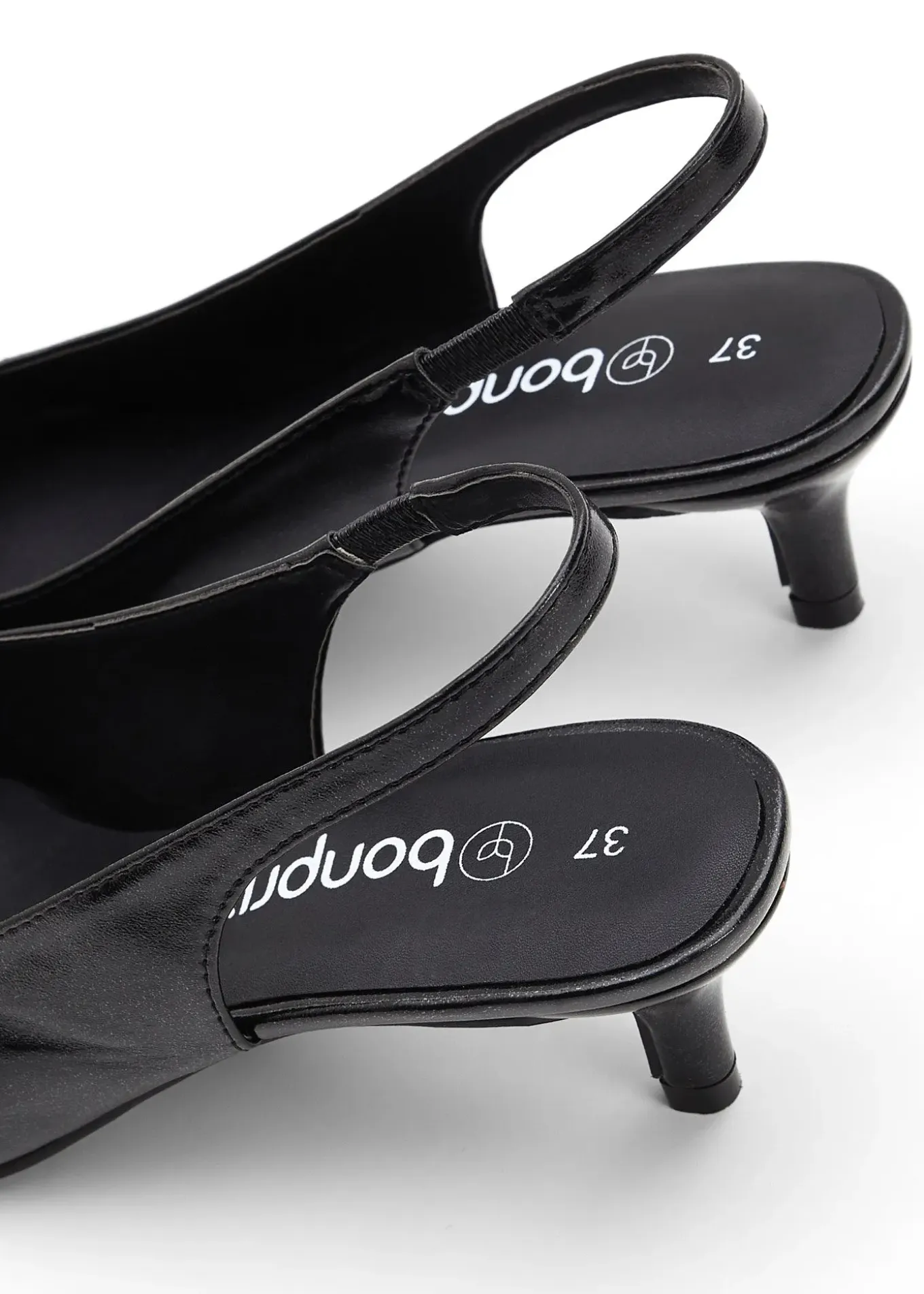 Escarpins slingback à petit talon fin