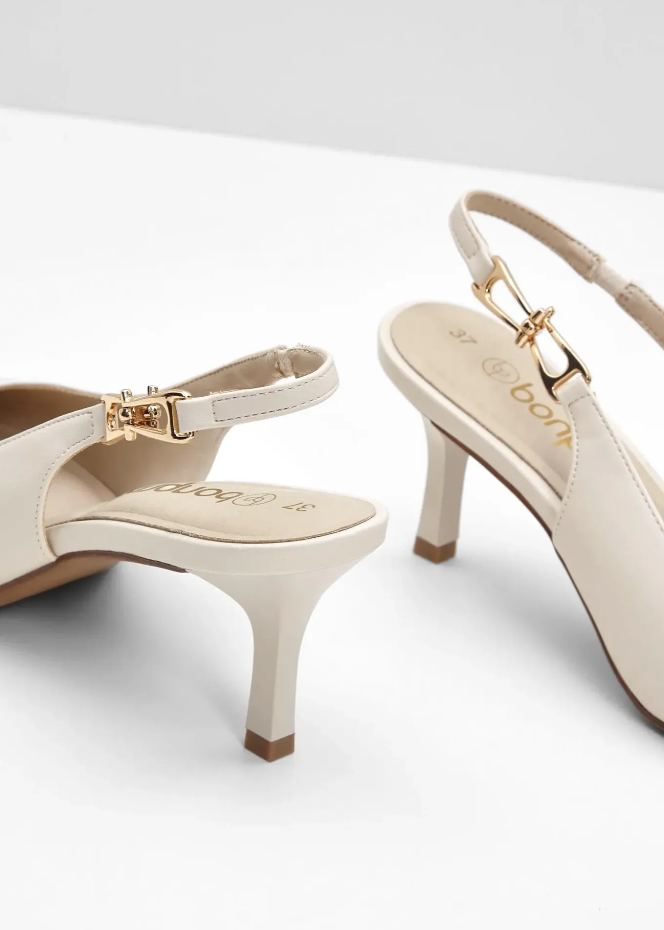 Escarpins slingback à petit talon fin