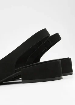 Escarpins slingback à talon plat