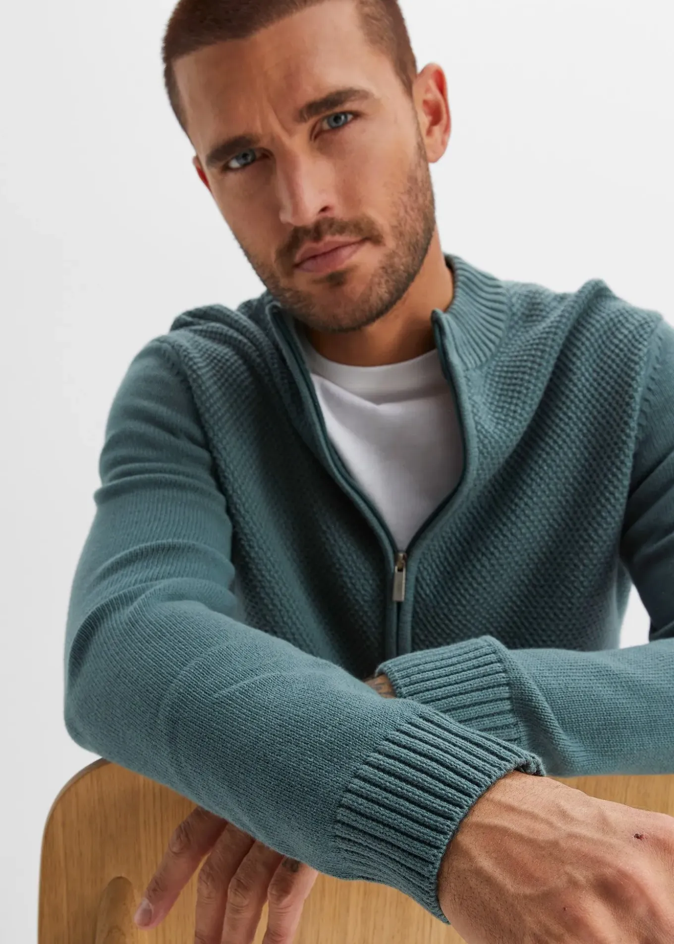 Gilet en fine maille 100% coton