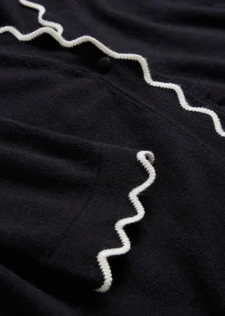 Gilet en fine maille contenant de la soie