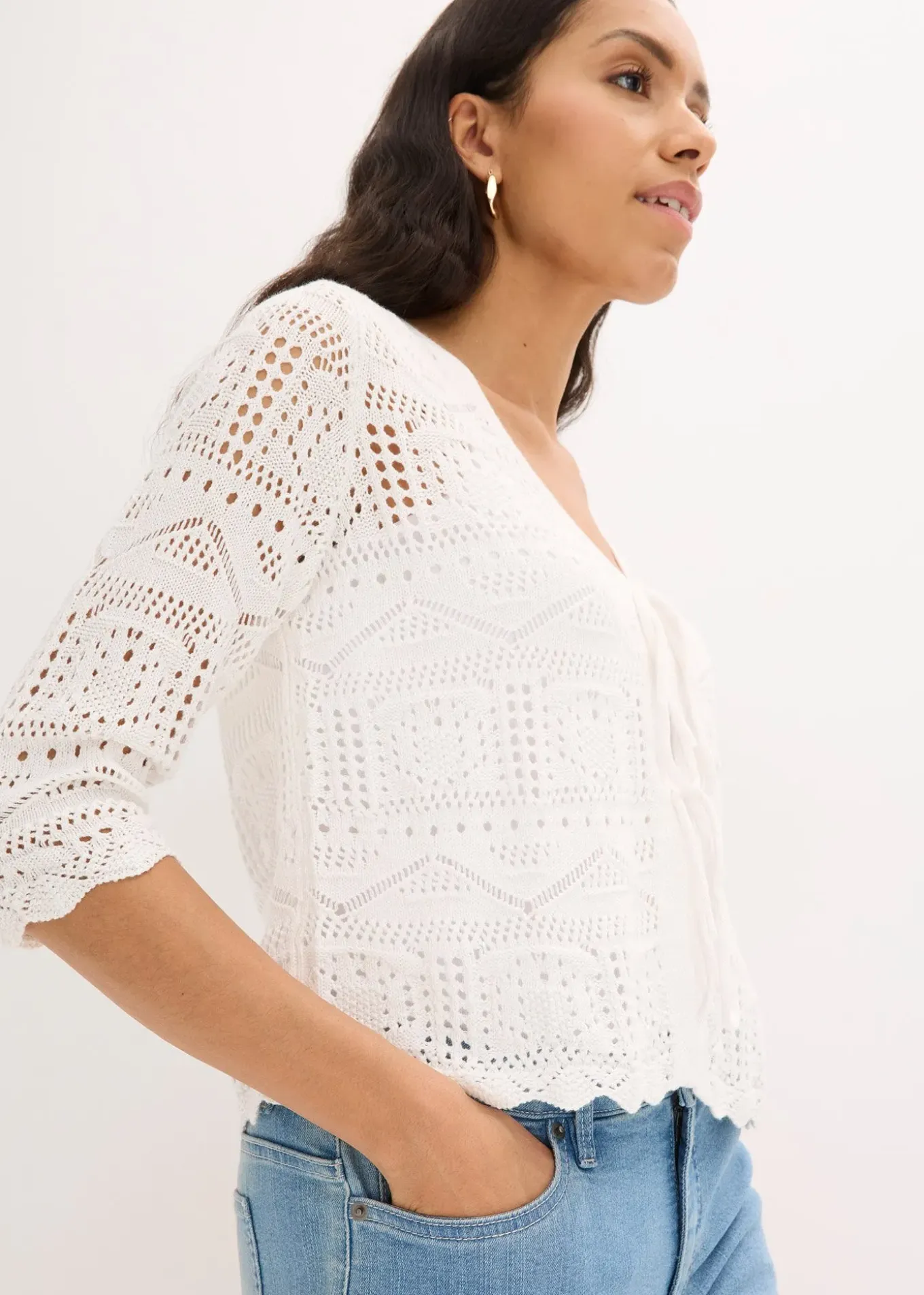 Gilet en maille ajourée à nouer