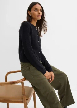 Gilet en maille avec boutons décoratifs