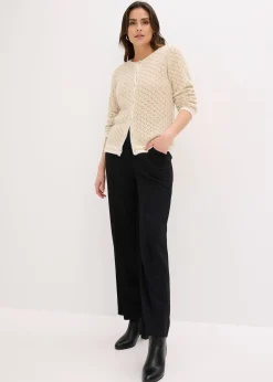 Gilet en maille poilue ajourée