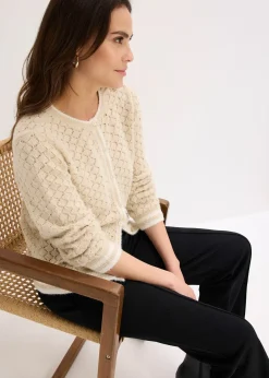 Gilet en maille poilue ajourée