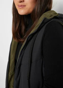 Gilet sans manches matelassé réversible en polyester recyclé avec capuche
