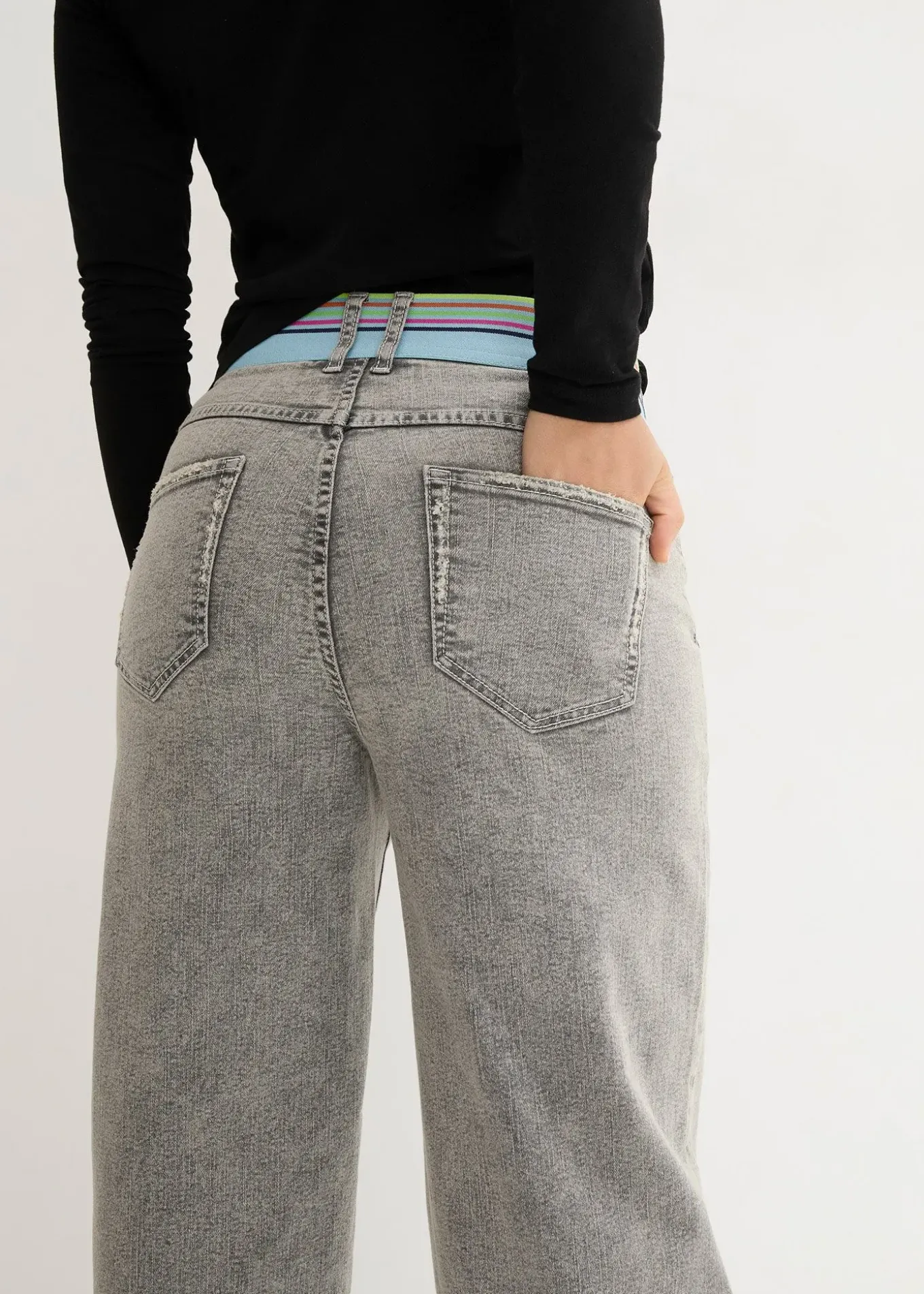 Jean au délavage vintage