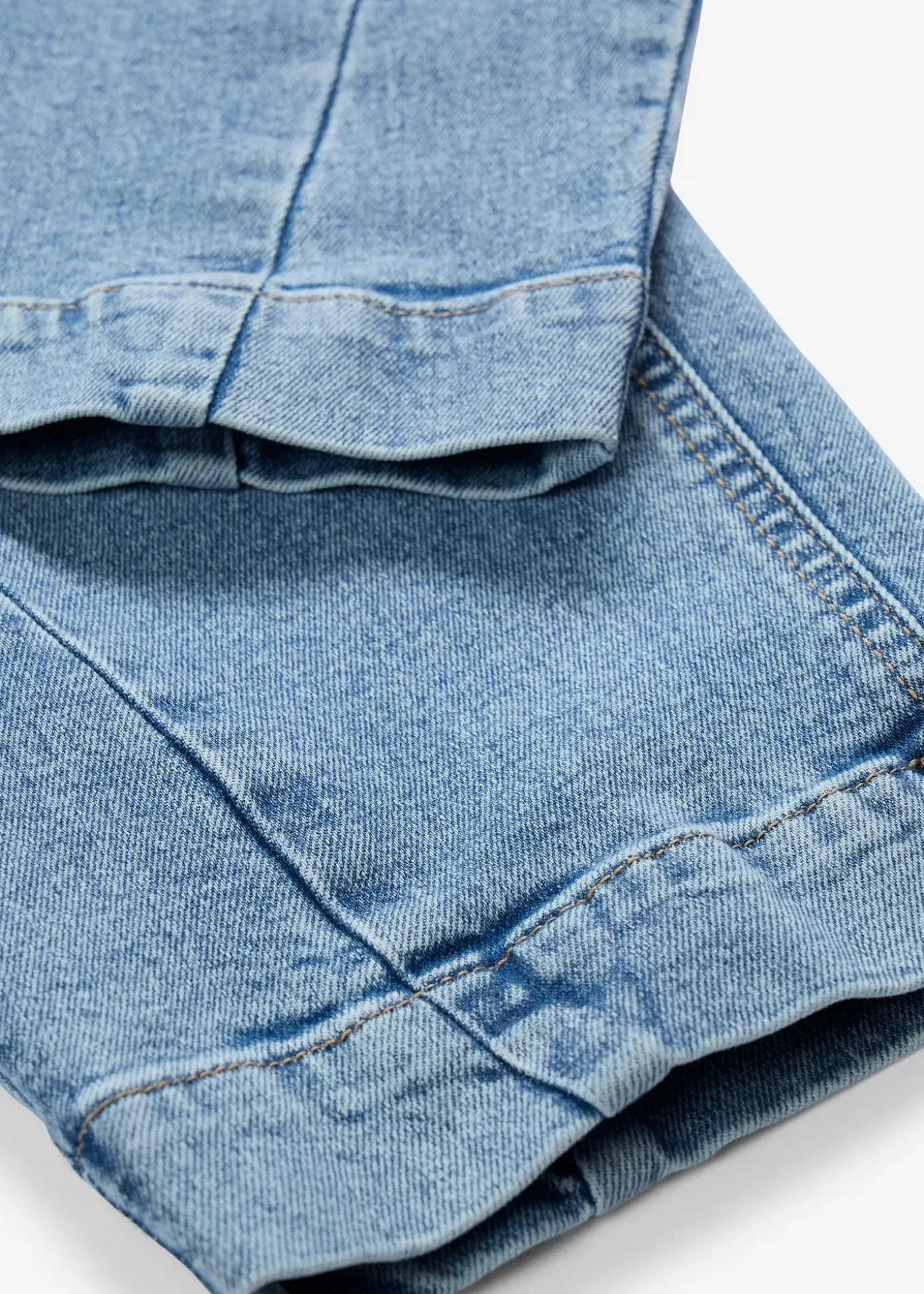 Jean barrel taille mi-haute, cropped