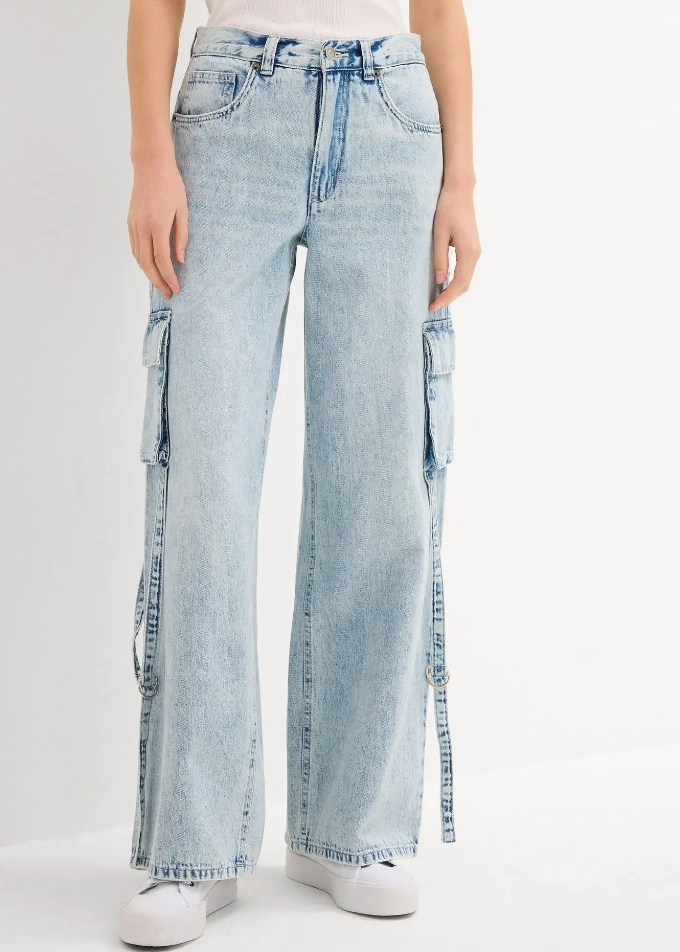 Jean cargo taille mi-haute, peu extensible, long